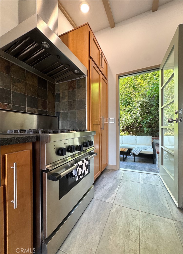 2307 El Contento Drive