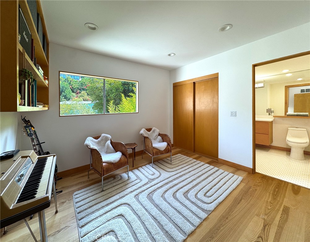 2307 El Contento Drive