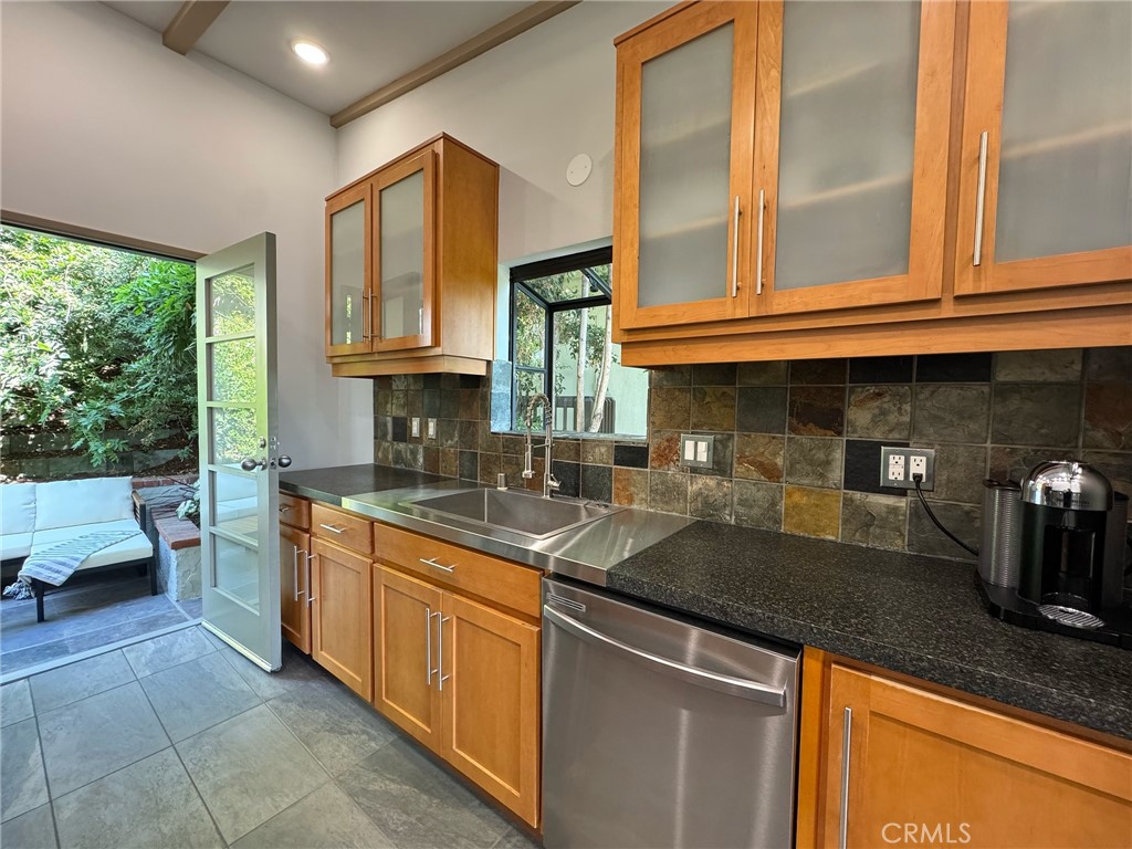 2307 El Contento Drive