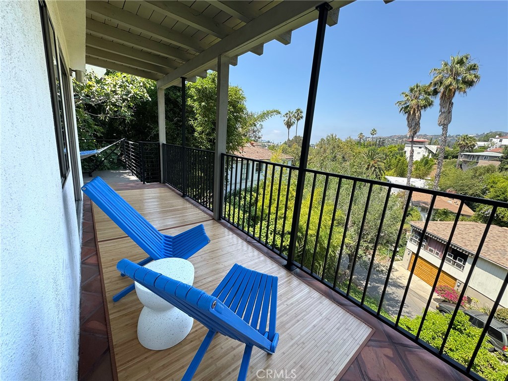 2307 El Contento Drive