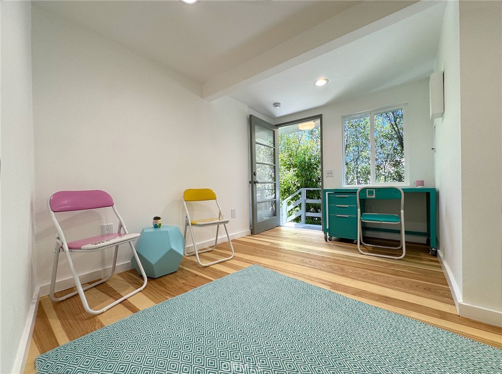 2307 El Contento Drive