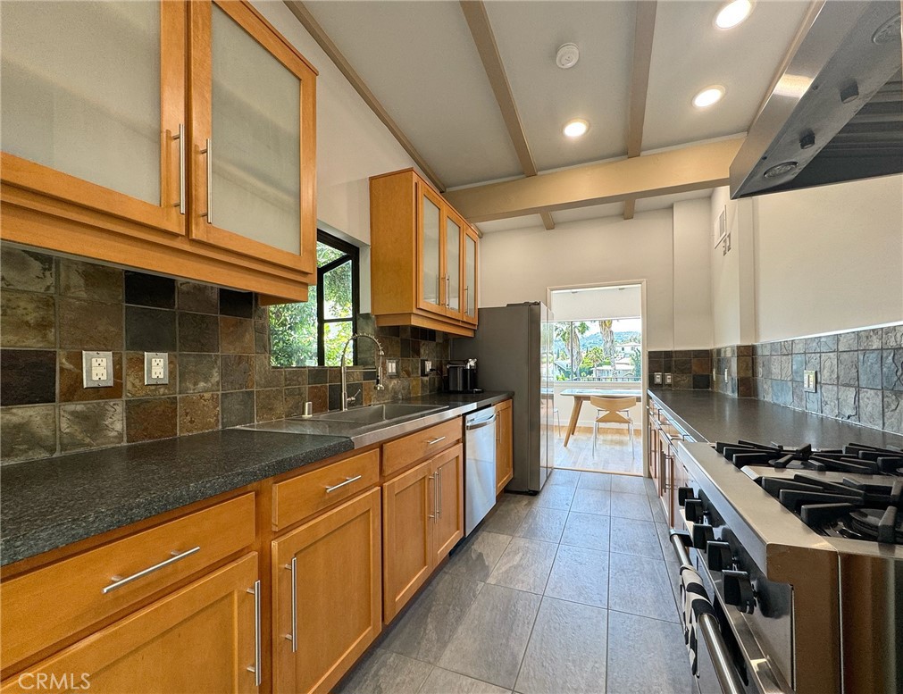 2307 El Contento Drive