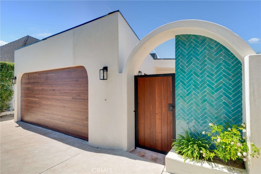 4171 Holly Knoll Drive