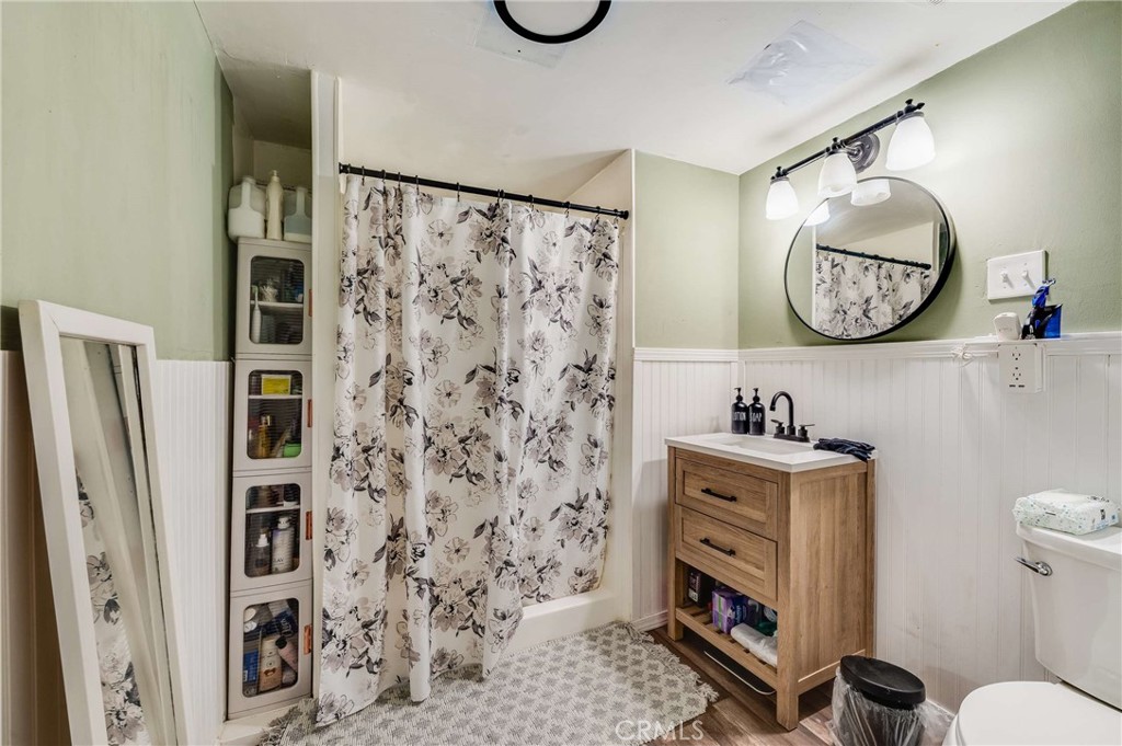 17782 W Kenwood