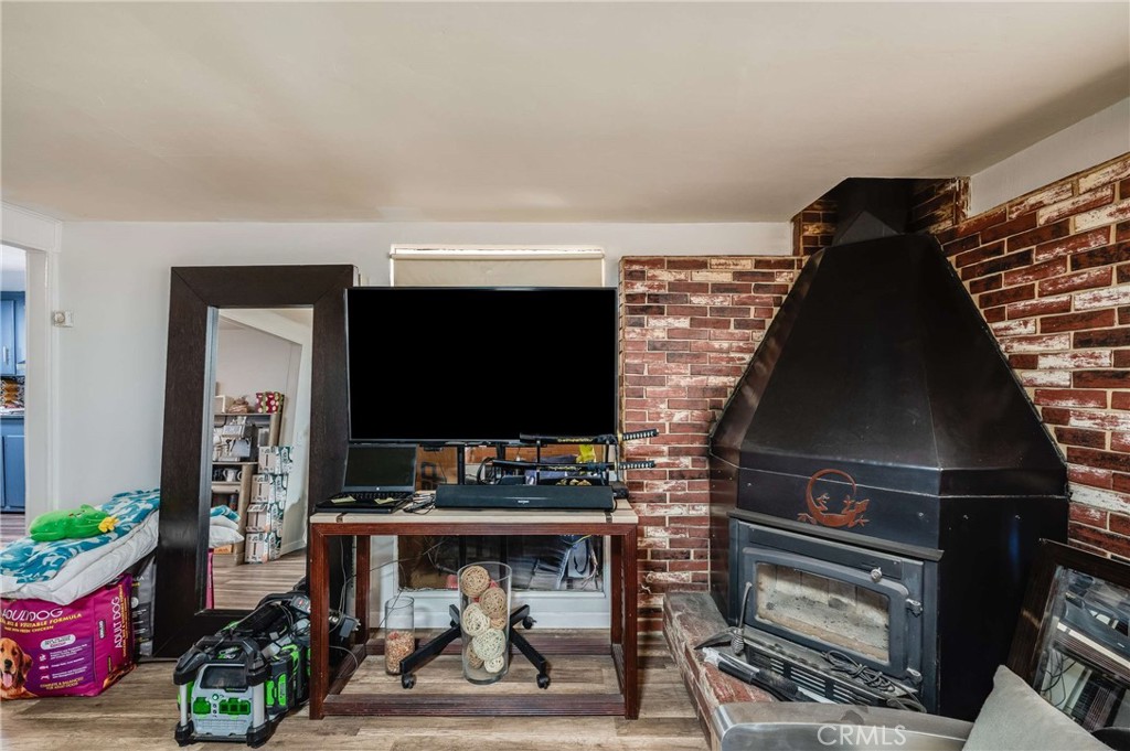 17782 W Kenwood