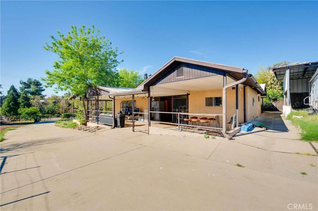 17782 W Kenwood