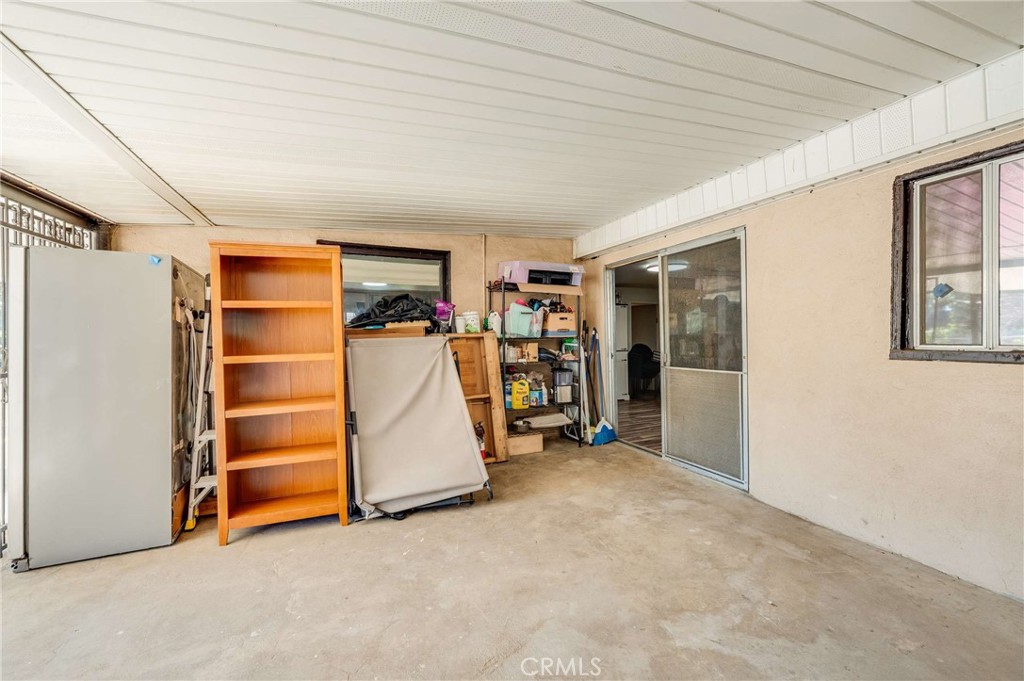 17782 W Kenwood