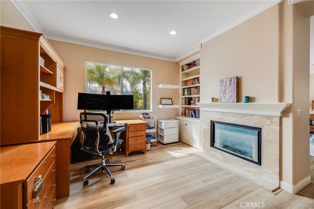 6137 Ridgemont