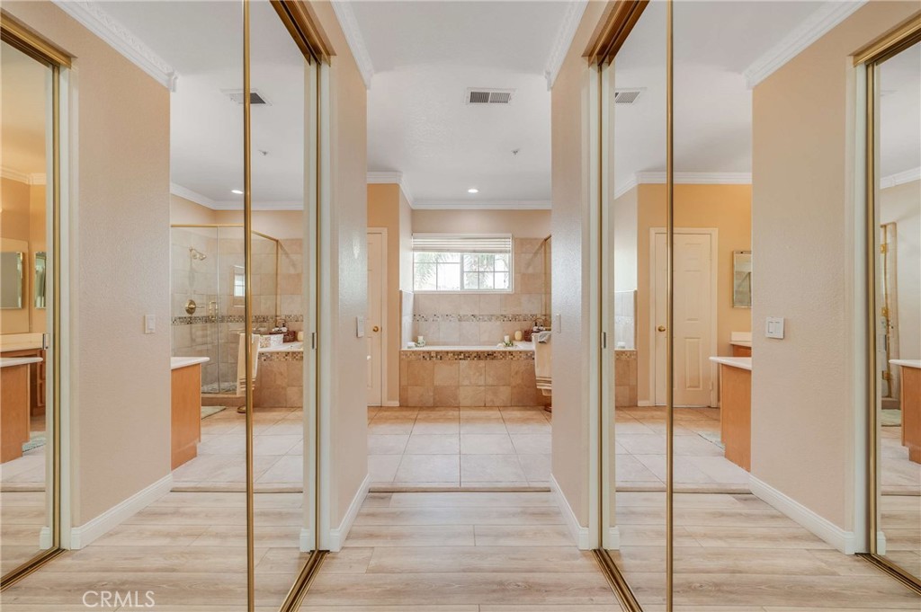 6137 Ridgemont