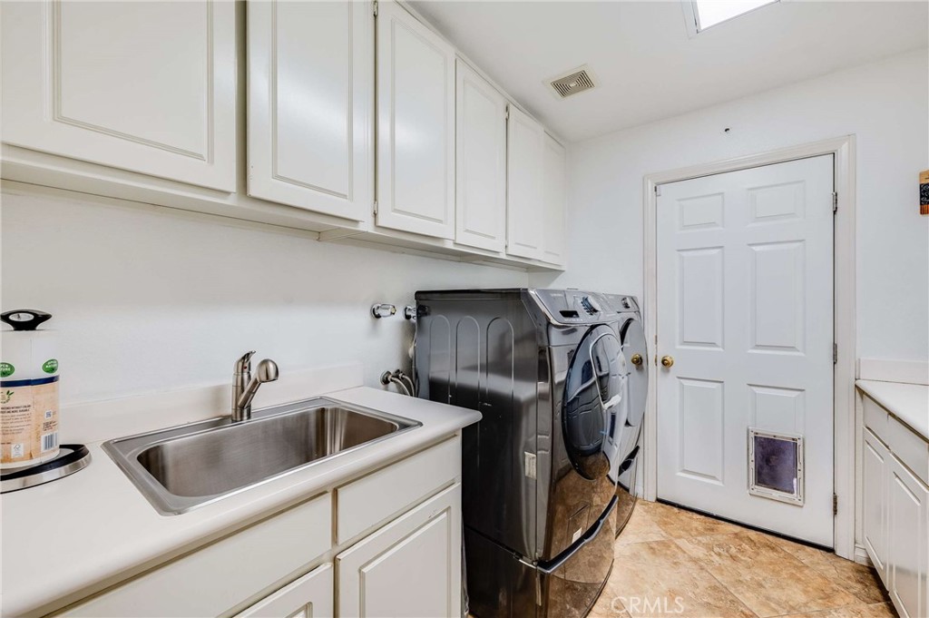 6137 Ridgemont