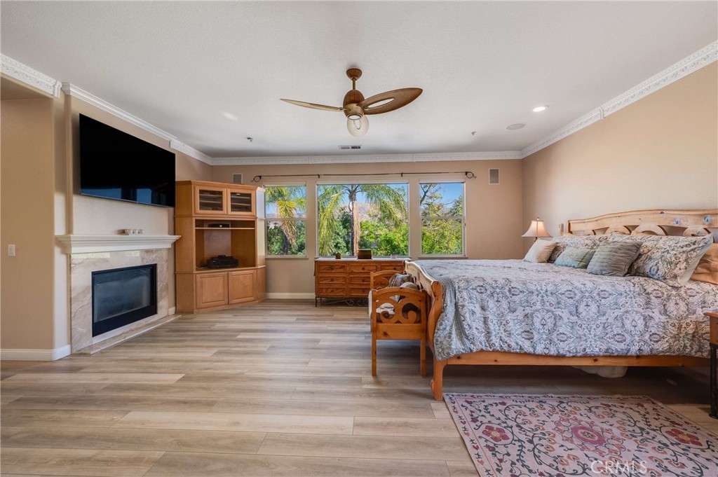 6137 Ridgemont