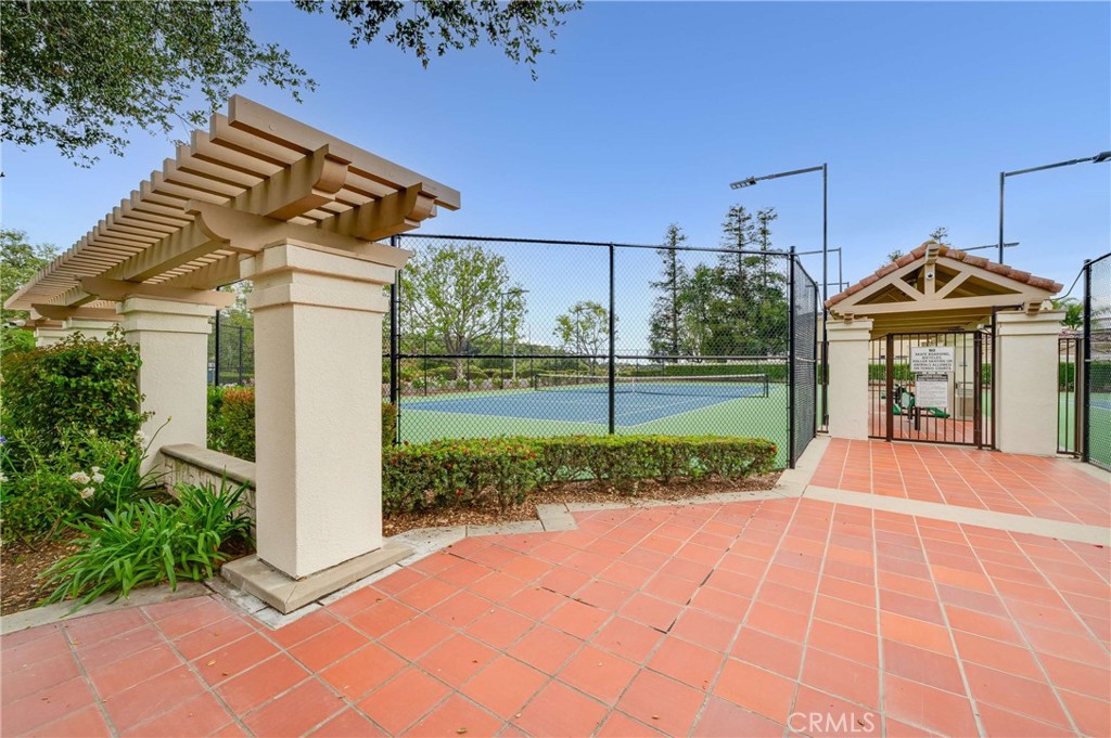 6137 Ridgemont