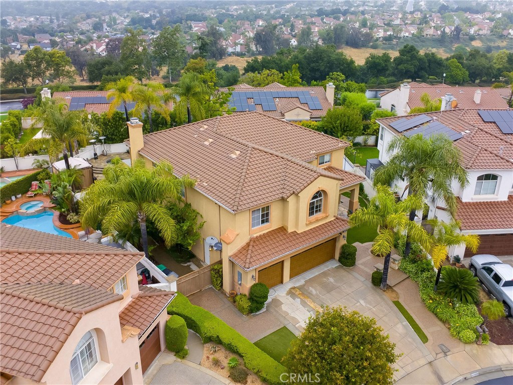6137 Ridgemont
