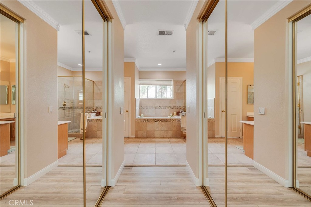 6137 Ridgemont