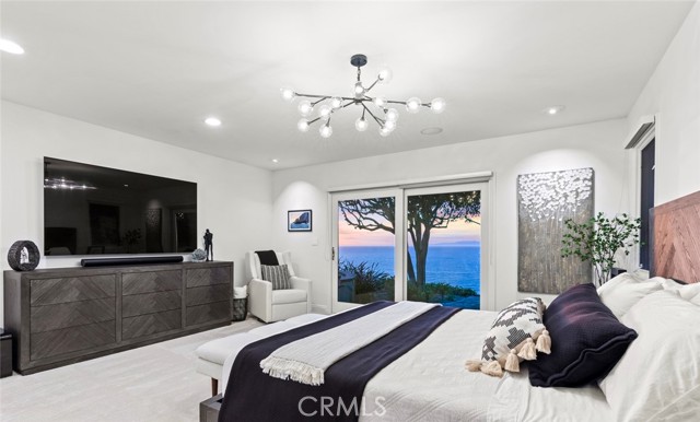 1115 Palos Verdes Drive West