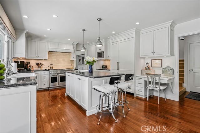 30204 Calle de Suenos