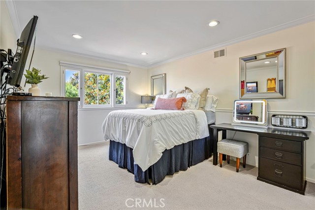 30204 Calle de Suenos