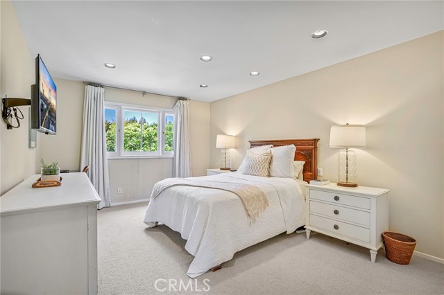 30204 Calle de Suenos