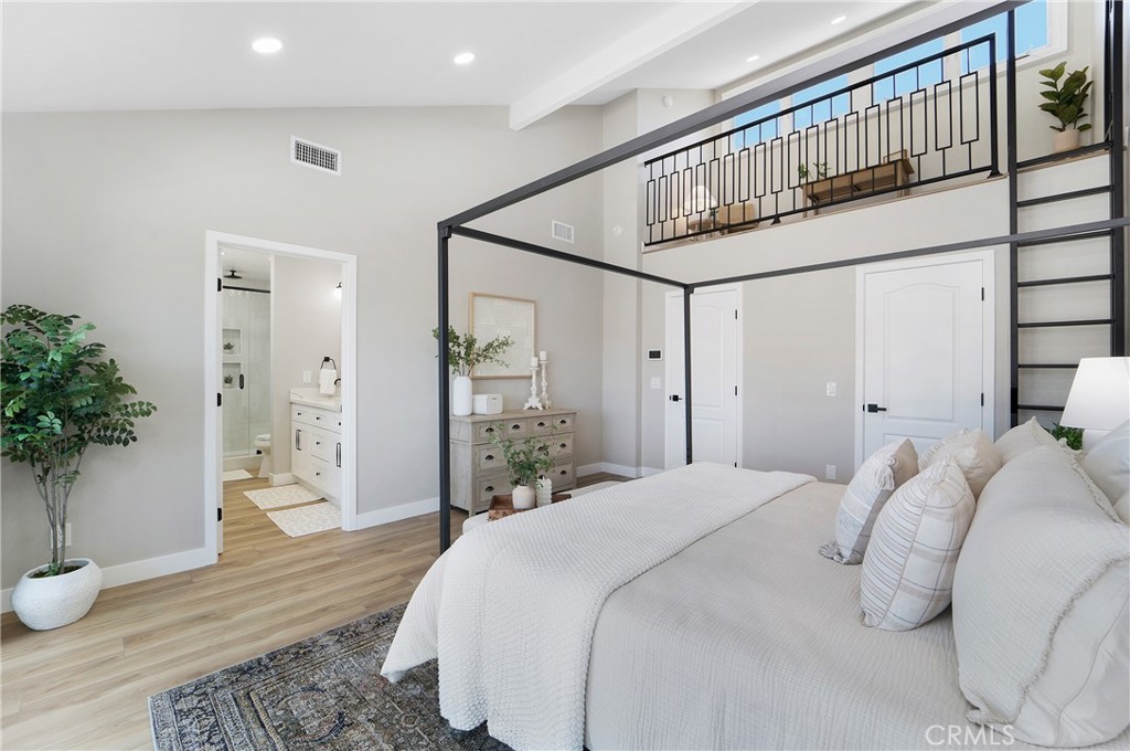 6 Barlovento Court 18