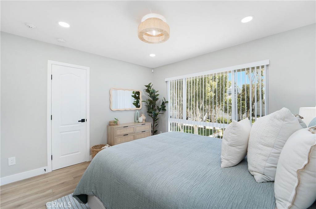 6 Barlovento Court 18