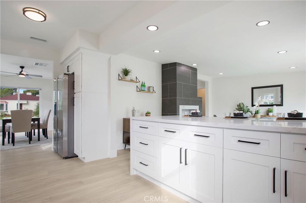 1244 N Keystone Street