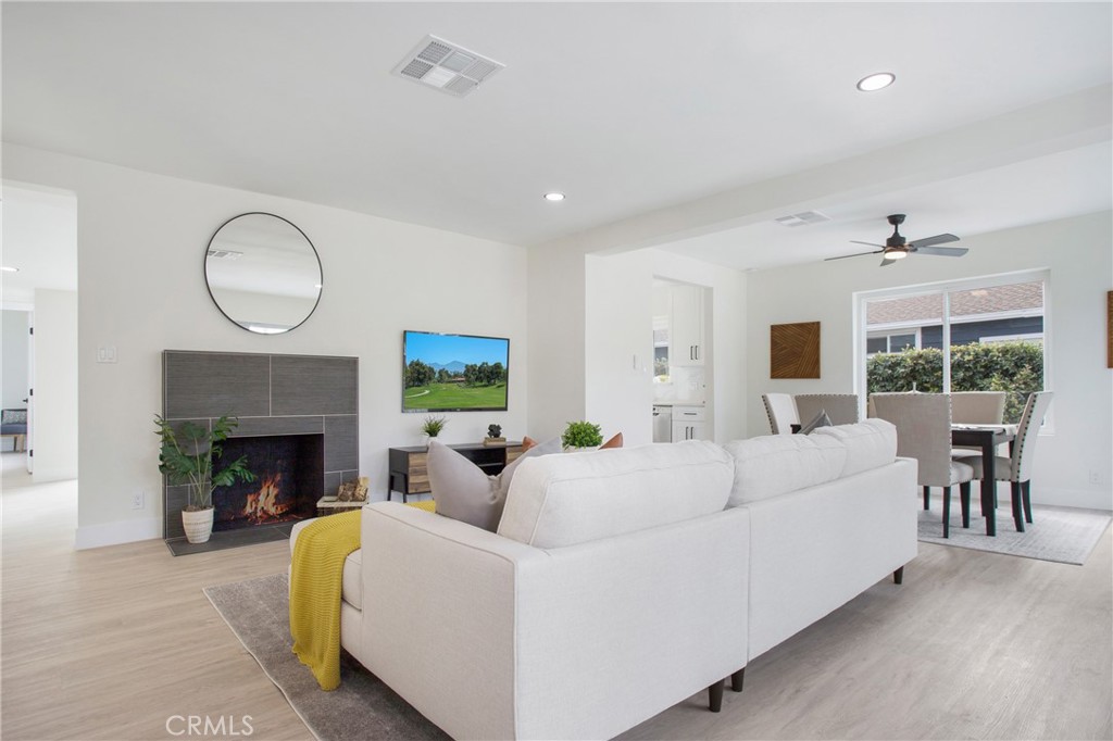 1244 N Keystone Street