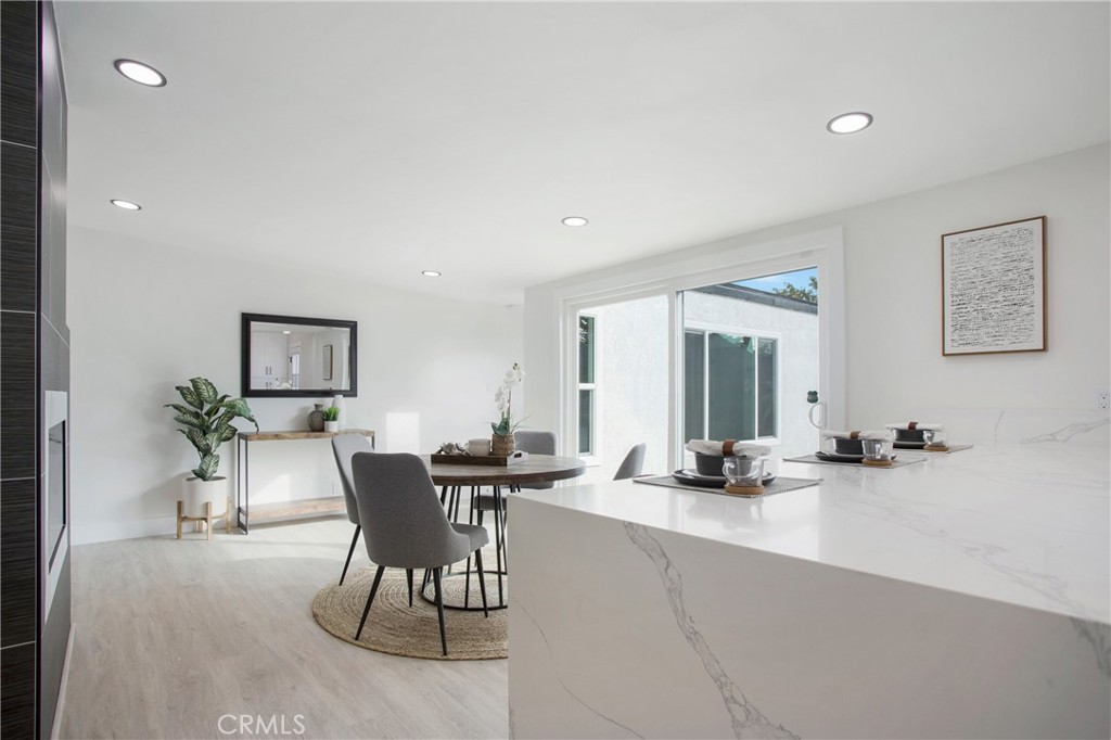 1244 N Keystone Street