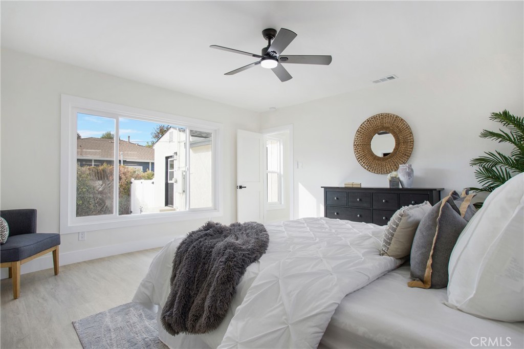 1244 N Keystone Street