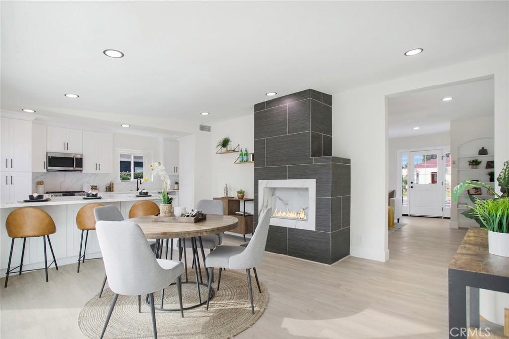 1244 N Keystone Street