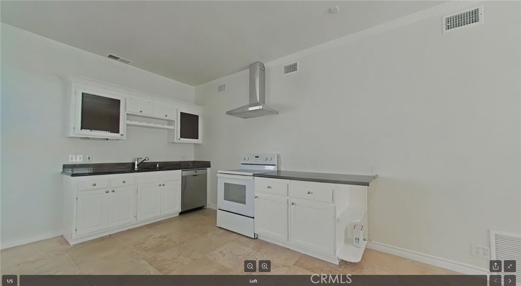 505 Clubhouse Avenue 1/2