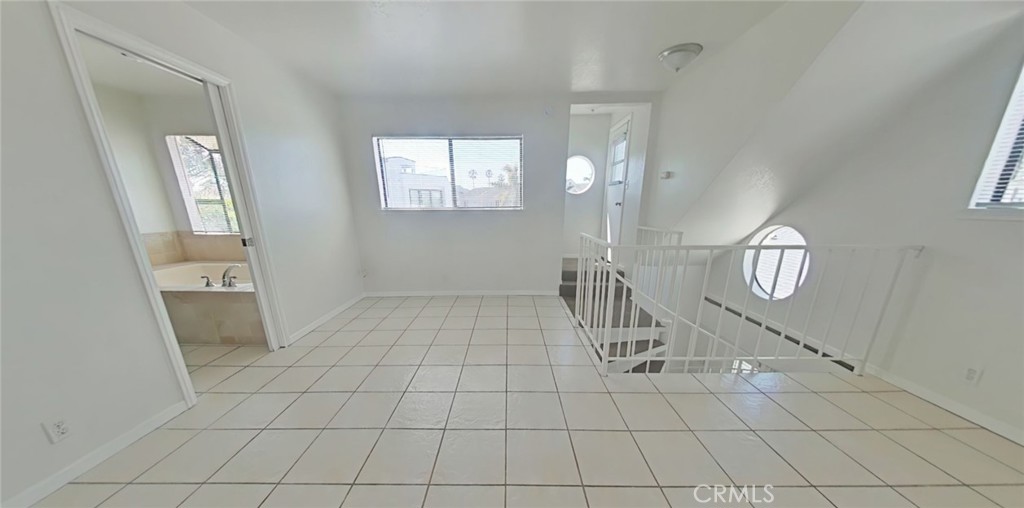 505 Clubhouse Avenue 1/2