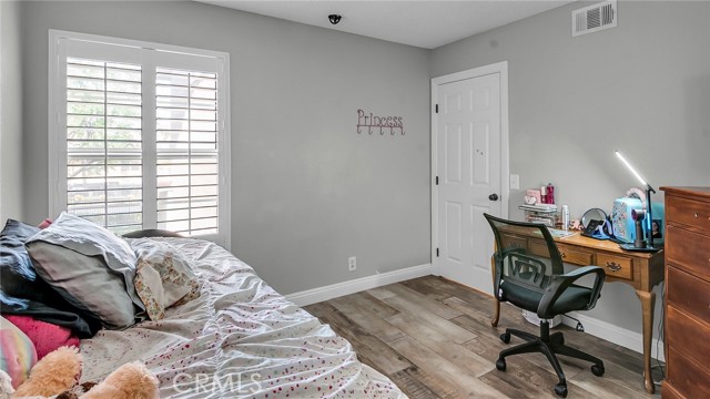 2030 Napoli CT Unit: 102