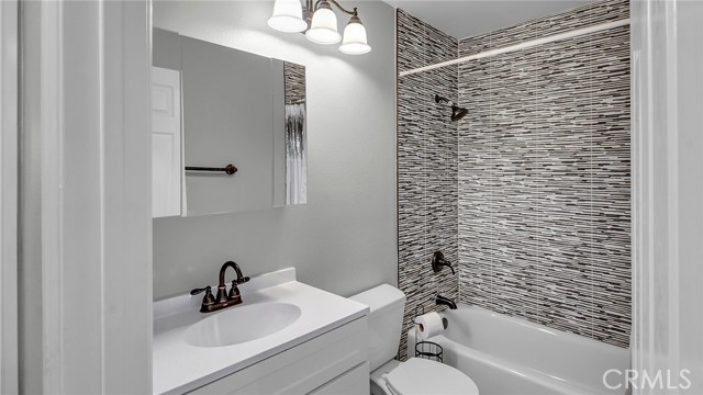 2030 Napoli CT Unit: 102