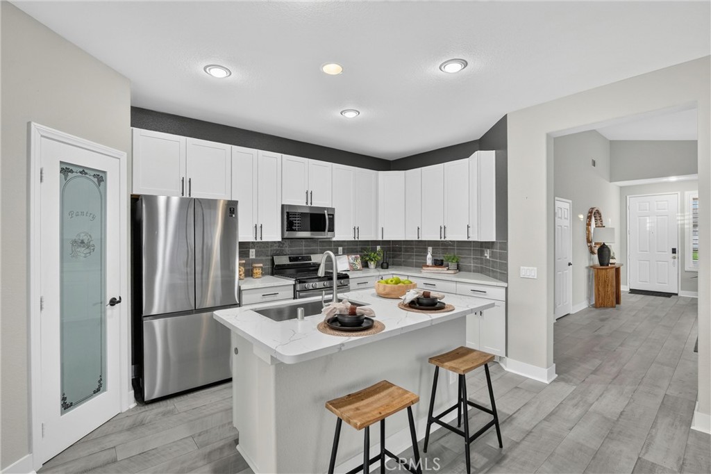 29406 Warm Creek