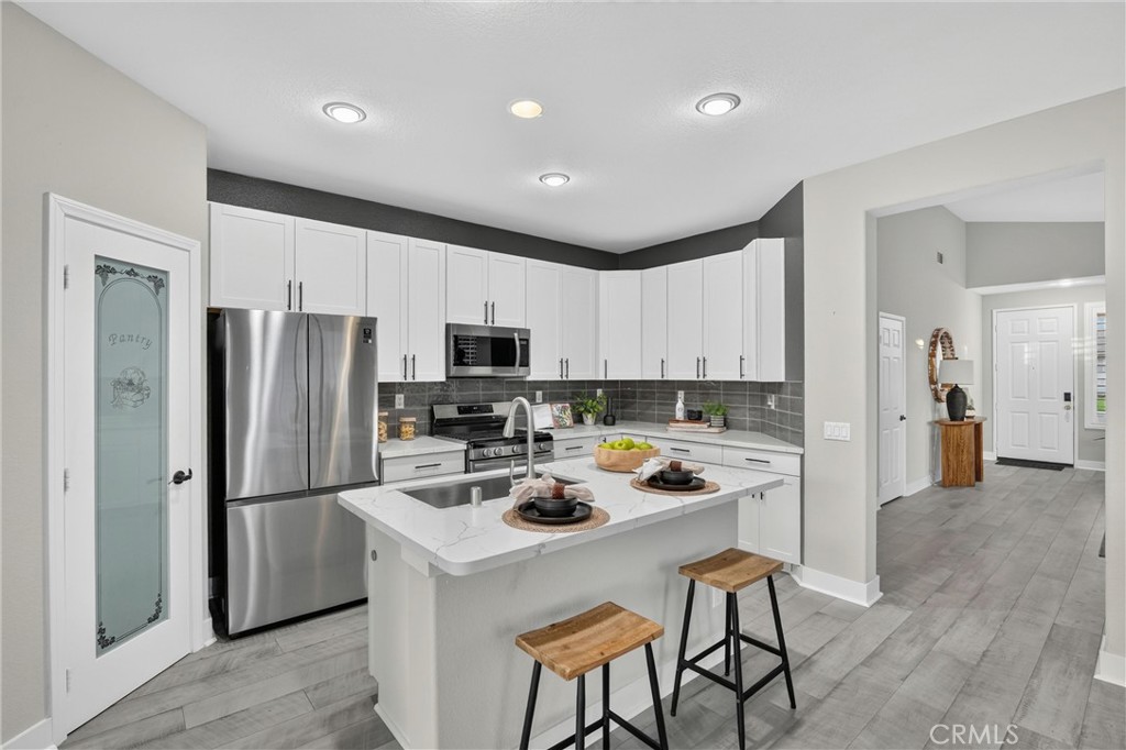 29406 Warm Creek