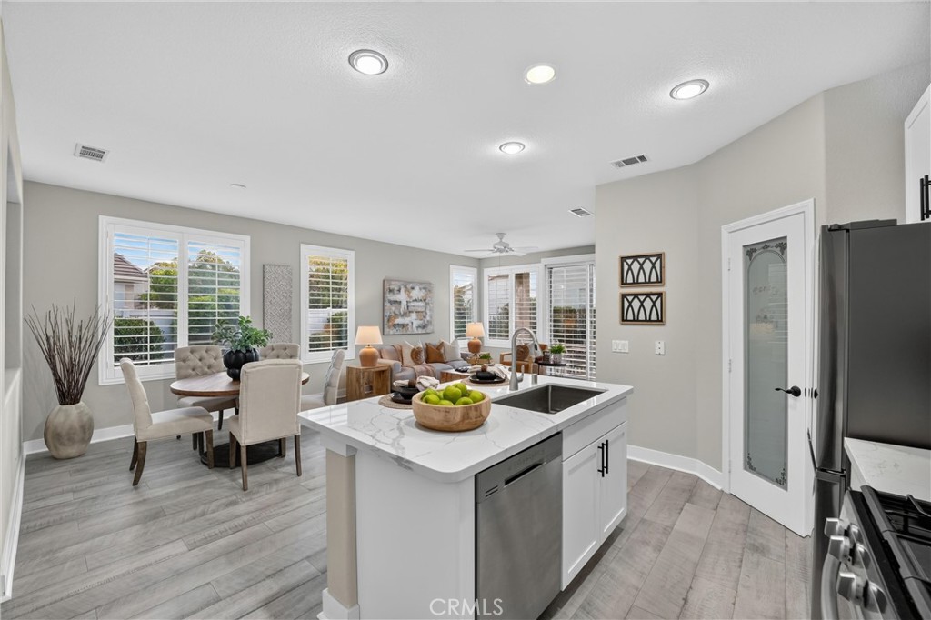 29406 Warm Creek