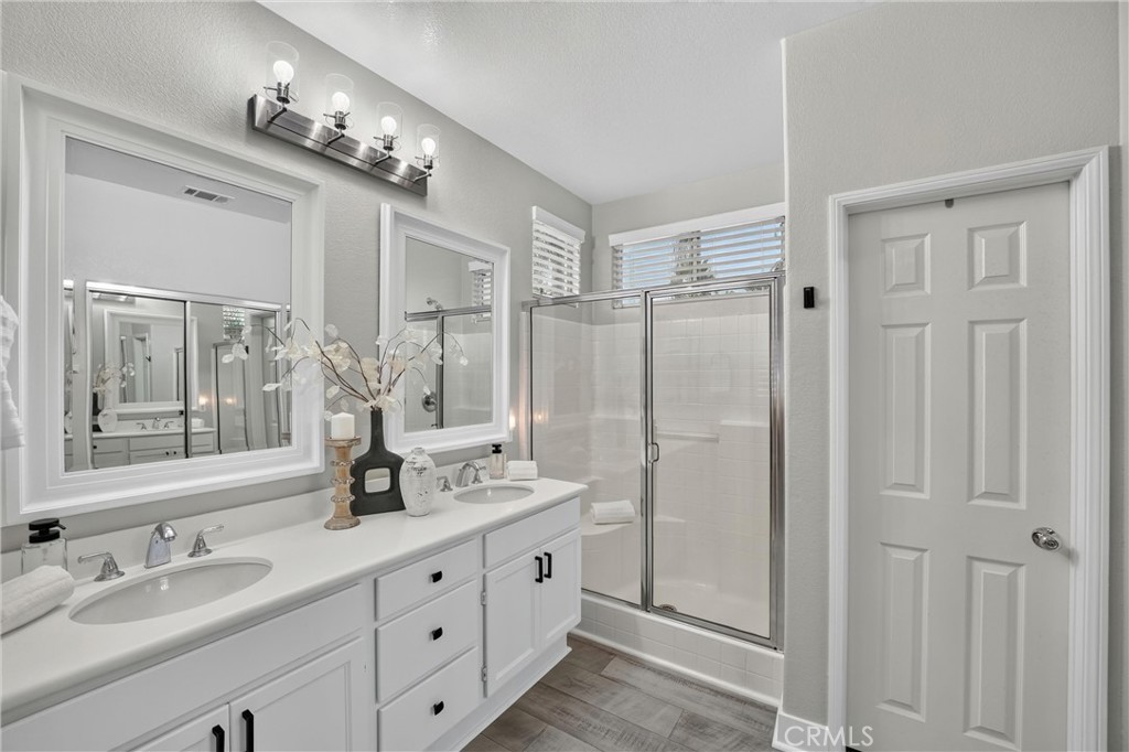 29406 Warm Creek