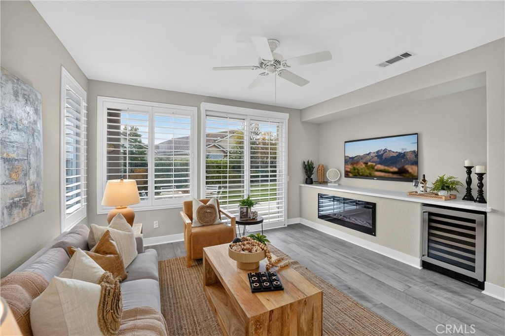 29406 Warm Creek