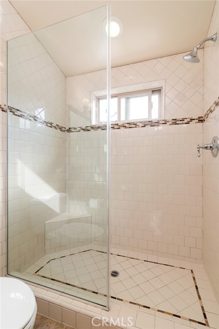 429 Indiana ST Unit: C