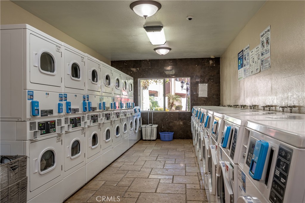 10331 Lindley Avenue 155