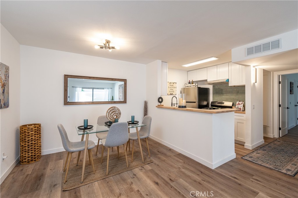 10331 Lindley Avenue 155