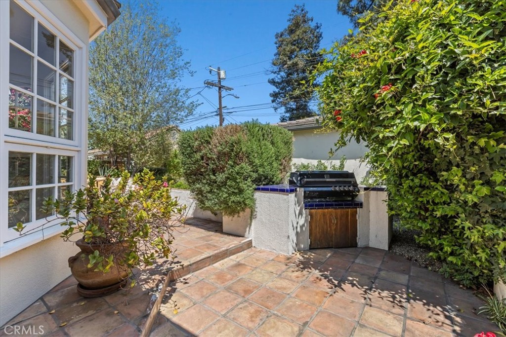 2824 Westwood Boulevard