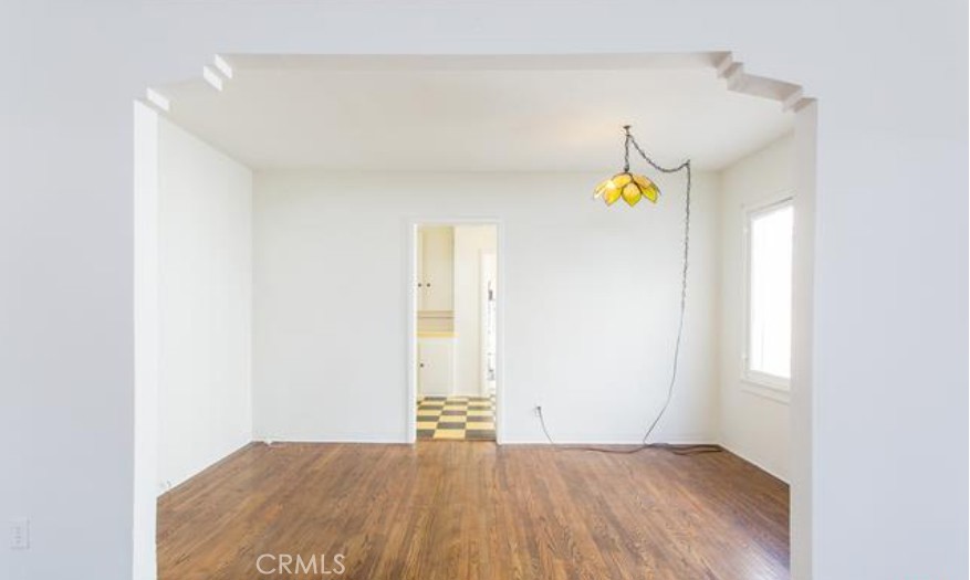 1419 E Garfield Avenue