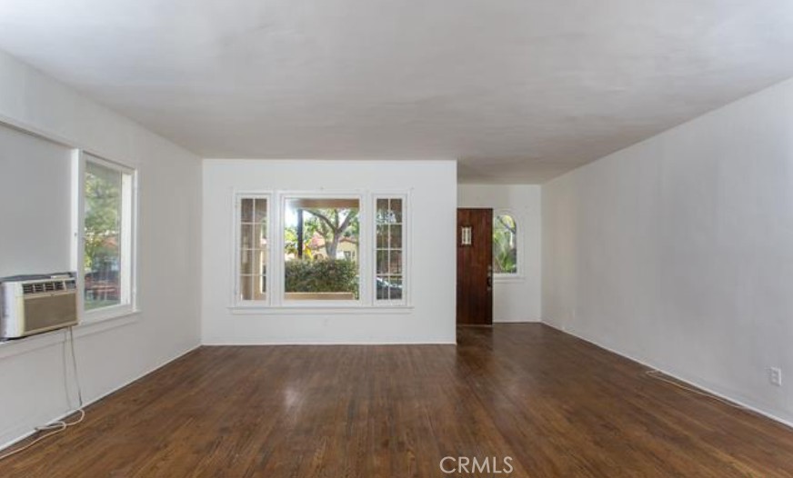 1419 E Garfield Avenue