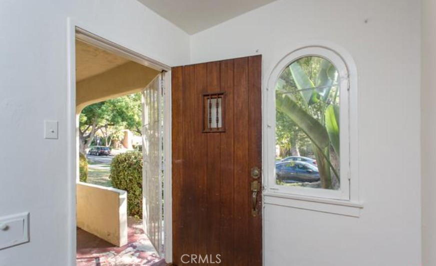 1419 E Garfield Avenue