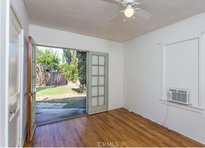 1419 E Garfield Avenue