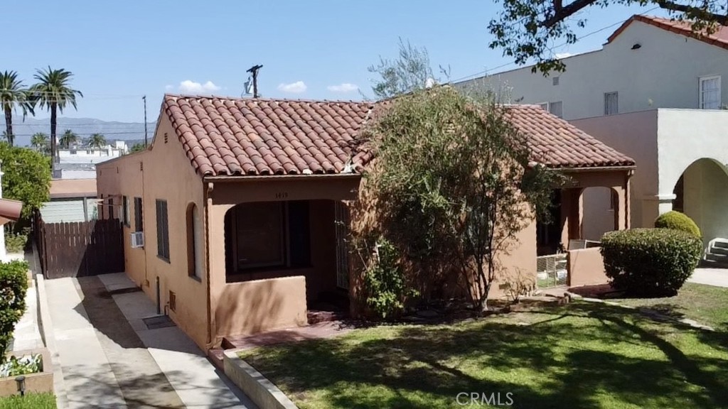 1419 E Garfield Avenue