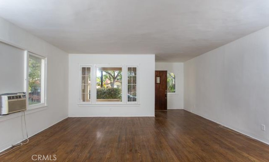 1419 E Garfield Avenue