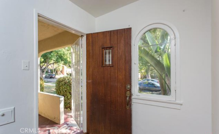 1419 E Garfield Avenue