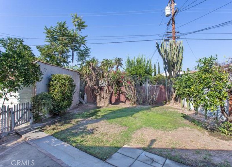 1419 E Garfield Avenue